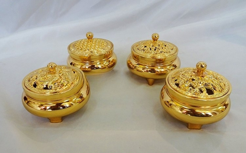 Điểm nổi bật của lư xông mạ vàng xi mạ