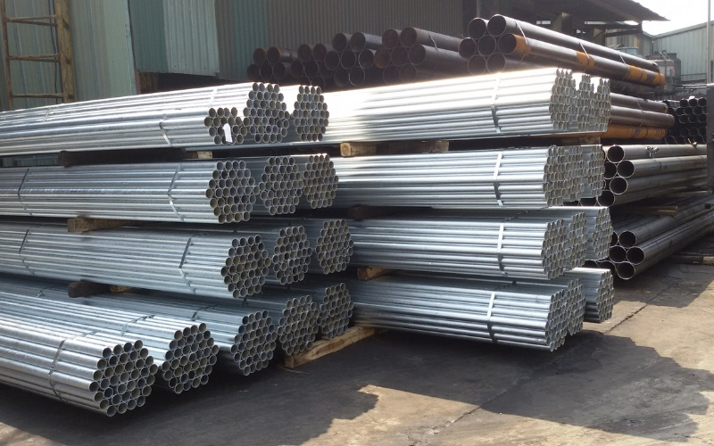 Mạ kẽm nhúng nóng là phương pháp phủ lớp kẽm lỏng lên bề mặt kim loại