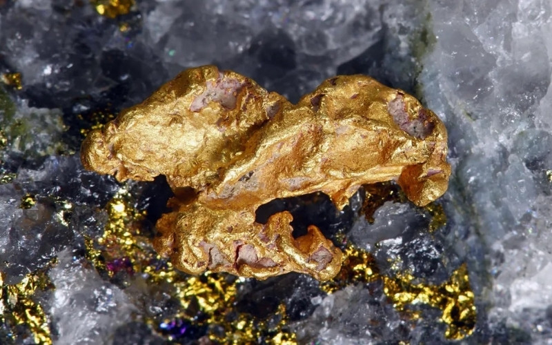 Vàng sở hữu nhiều đặc điểm nổi bật