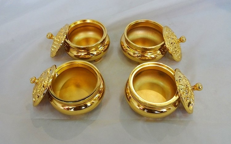 Ứng dụng của Lư Xông Mạ Vàng