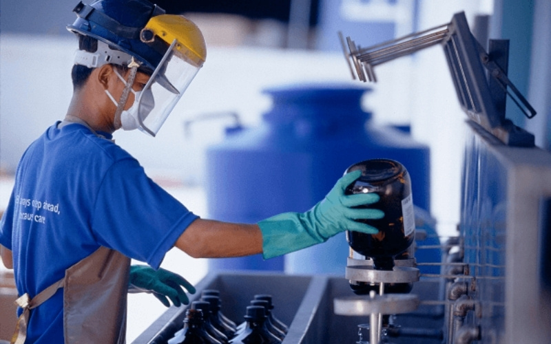 Hướng dẫn bảo quản chất ăn mòn an toàn