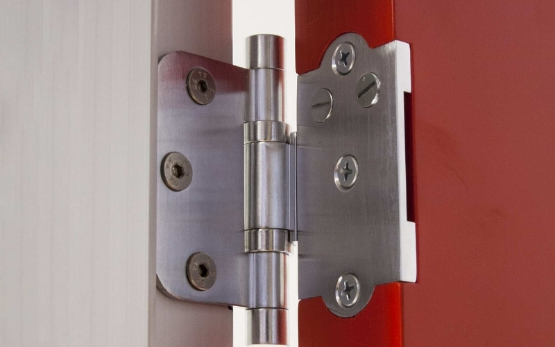 Những ứng dụng phổ biến của bản lề cánh bướm