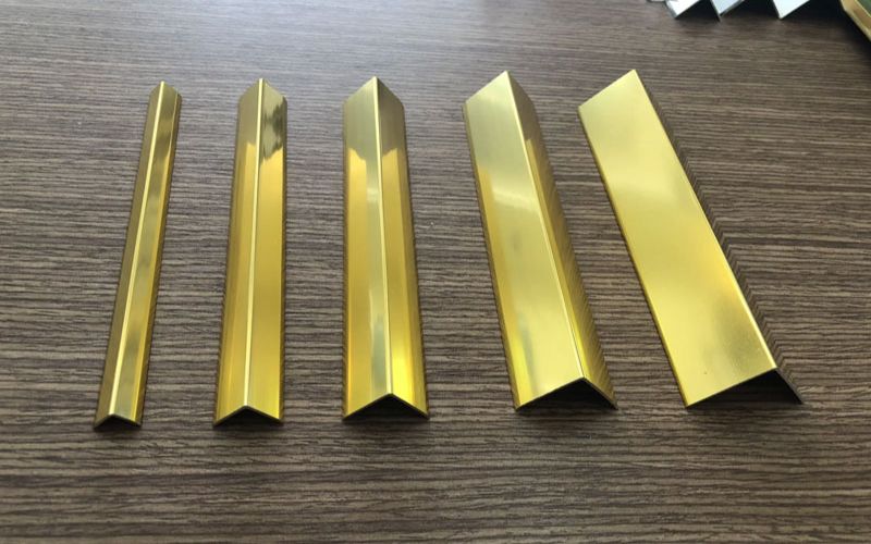 Gia công inox mạ vàng là quy trình mà các sản phẩm làm từ inox