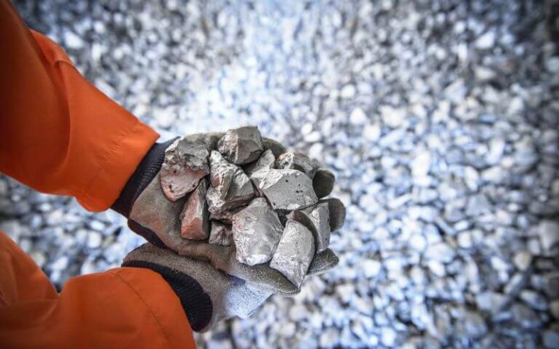 Lưu ý khi mua các sản phẩm làm từ thép titan