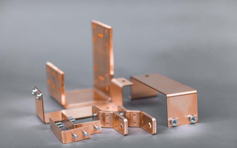 Ưu điểm và nhược điểm của thanh Busbar